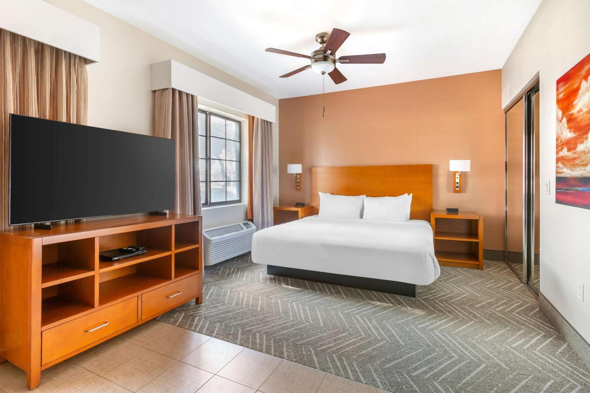 Hilton Vacation Club Varsity Club Тусон Экстерьер фото