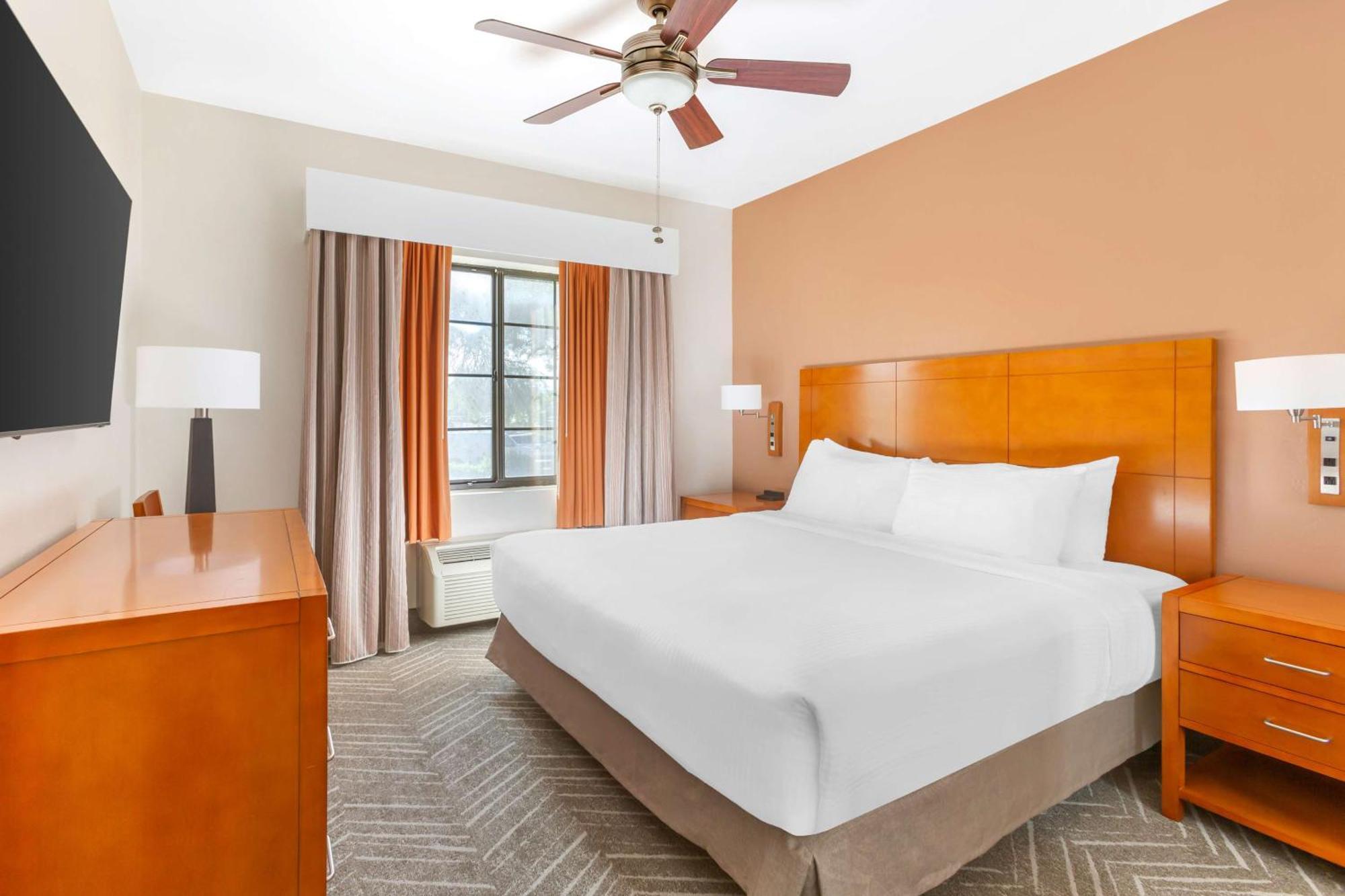 Hilton Vacation Club Varsity Club Тусон Экстерьер фото