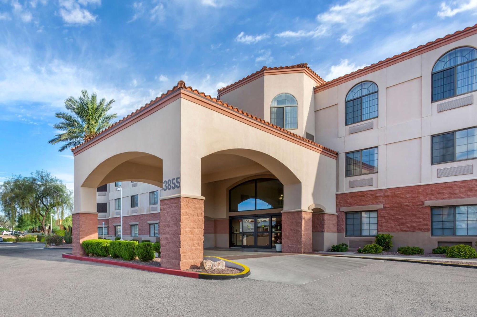 Hilton Vacation Club Varsity Club Тусон Экстерьер фото